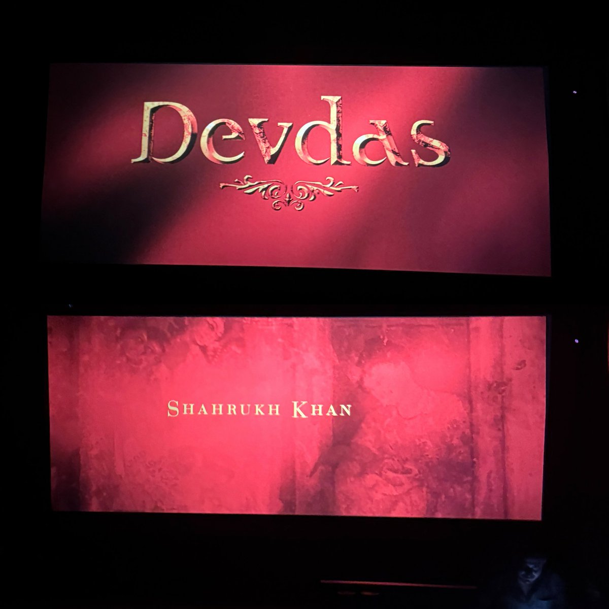 SRKRoyalsHowrah's tweet photo. Spent SRK’s birthday lost in the magic of Devdas — because legends deserve legendary celebrations! 🎉🎬❤️

@iamsrk @RedChilliesEnt @pooja_dadlani @bhansali_produc @KarunaBadwal @Srk_bangalore 

#srk #srkday #devdas #ShahRukhKhanFilmFestival https://t.co/tNgKxgmmja