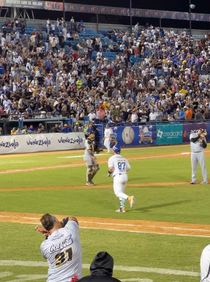 MGonzalez1994's tweet image. Efectivamente, es cine. 🚬

📸 @JoseeDML