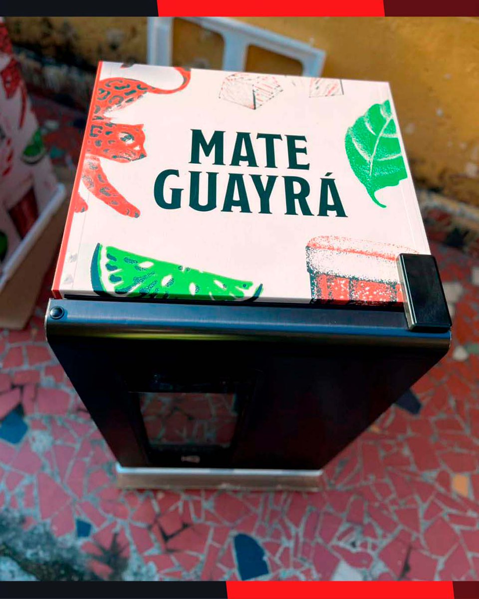 Começando a semana mostrando esse trabalho que ficou demais!
Envelopamento completo do frigobar do pessoal do <a href="/mateguayra/">Mate Guayrá</a>

Quer transformar o visual do seu também?
Chama no WhatsApp: 21 97014-2995 (Link na bio)
#CaitanoArtes #Grafica #GraficaRJ