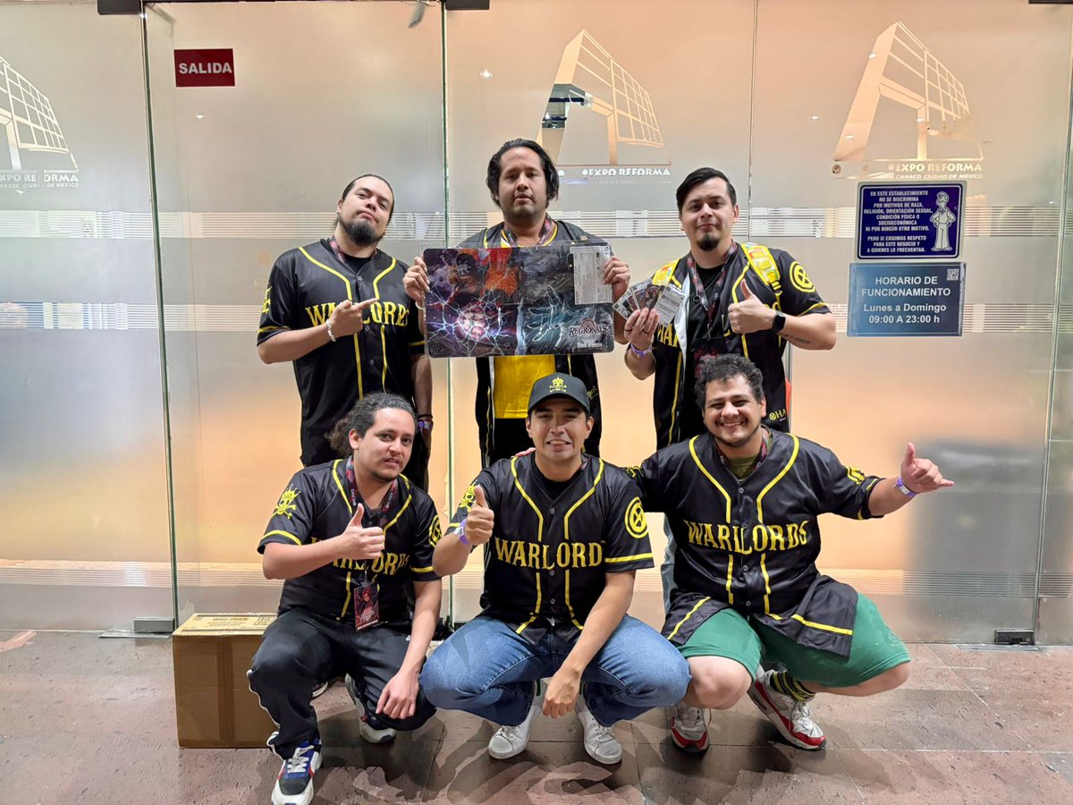 Gran equipo 😎
Estrenando piel y logrando un segundo lugar (Néstor) y un top 16 (Yo mero) para el equipo.
Mañana toca ganar 💪🏻

<a href="/Naj3rita_/">Najerita</a> 
<a href="/kaidotaila78781/">kaidotailandes</a> 
<a href="/Angelino511/">Angelino511</a> 
<a href="/GabWong777/">Gab Wong</a> 

#Warlords