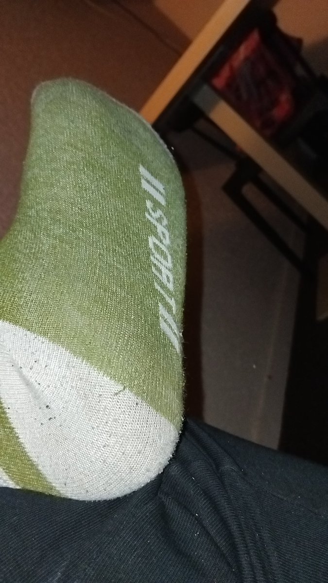 DeesseLyndaa's tweet photo. https://t.co/Uj17p6QkCC
@Slaveng1 @RTLovingFeet @rt_dom54 @Kuborjadore @clementlyonnai @rtfeet3 @RtPuppySlave 
 #enchere #feet #pieds #chaussettes #fetichist #fetichistespieds https://t.co/sM17S7nTPL