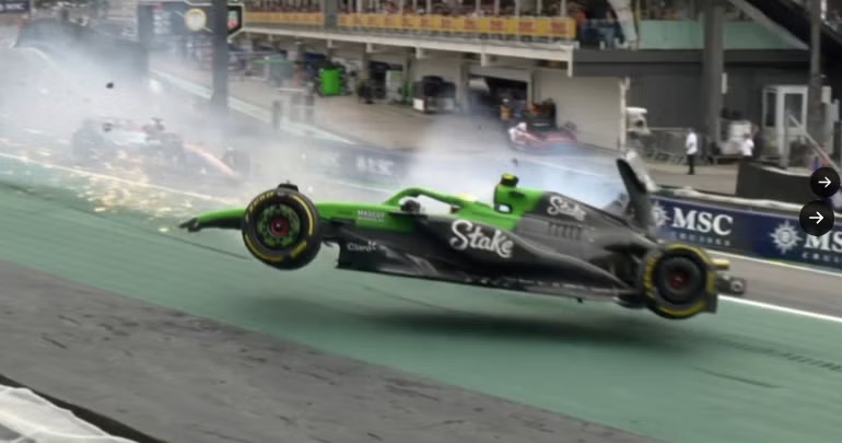 Thavash's tweet image. F1 is mostly boring nowadays .....
But Interlagos has been exciting halfway through the weekend. 

The reason ? It&apos;s a real track, nice a flowing and fast, not a city circuit. 
End the city circuits.