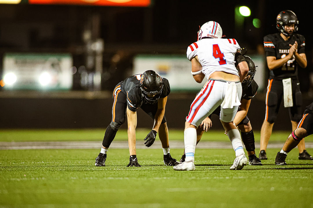MyersElvis2376's tweet image. Thank you, Tahlequah Football for the memories and lessons that I’ll never forget. 7 out.
⁦@tahlequah_fb⁩ ⁦@KeithWi62873773⁩