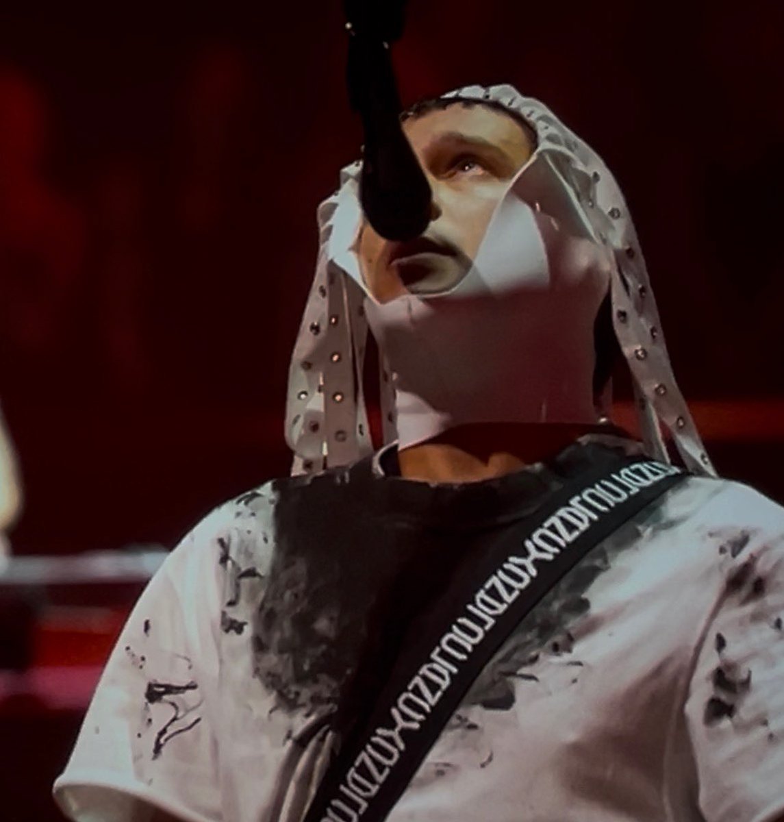 UNO Q SE ESCUCHÓ EL NUEVO ALBUM DE ROSALIA