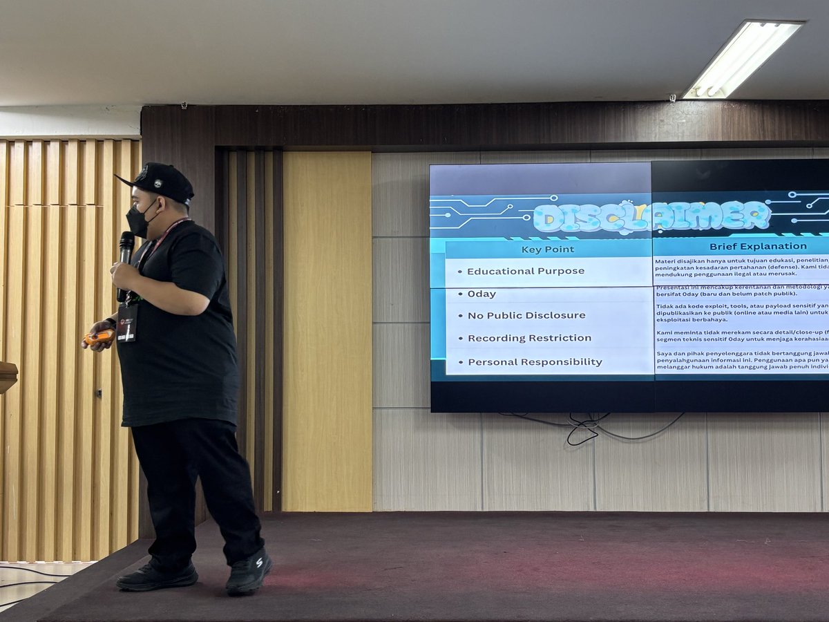 IDSECCONF tweet media