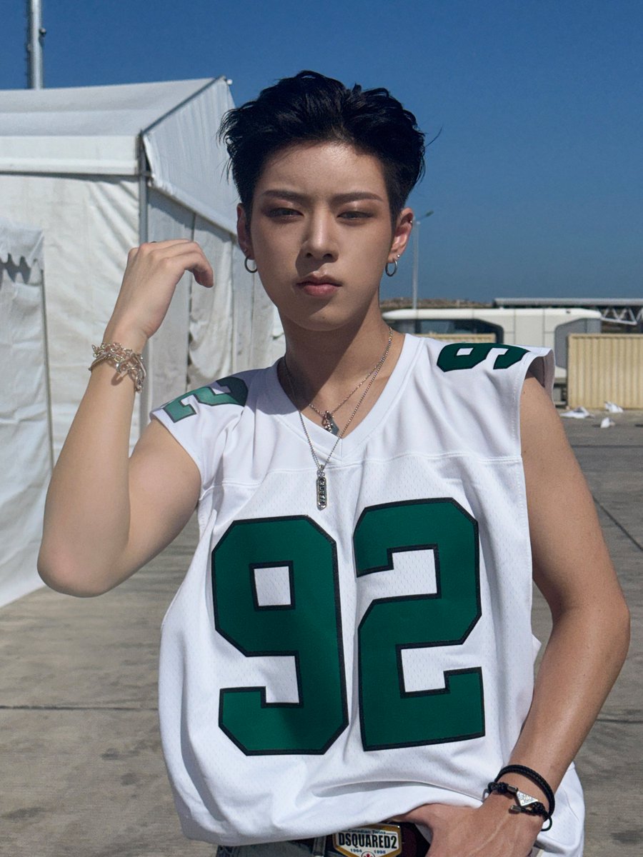 CUBE_NOWZ's tweet image. ᵂᴬᵀᴱᴿᴮᴼᴹᴮ ᴹᴬᶜᴬᴼ 🔫

#NOWZ #나우즈 
#진혁 #JINHYUK
#WATERBOMBMACAO2025