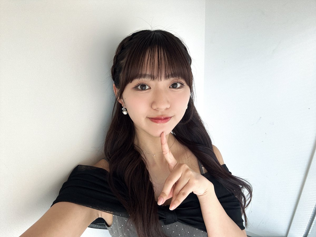 今日はポニテしようかな～のきもち！ 雨だけど会えたら嬉しいよᐡ т