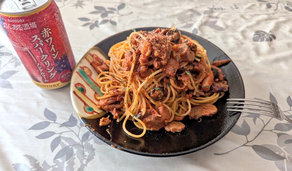 mofumokodogs's tweet image. 昨日の余り物でパスタ✌️

＃料理男子　＃料理写真
#料理好きな人と繋がりたい