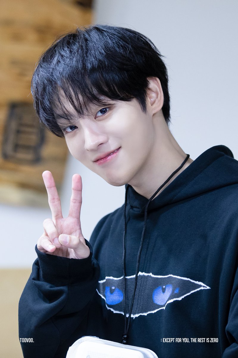 251108 #이태빈 #LEETAEVIN
탭초마을 야유회

엠티 과대미