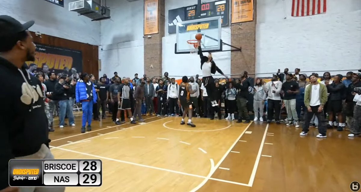 Ballislife.com tweet media