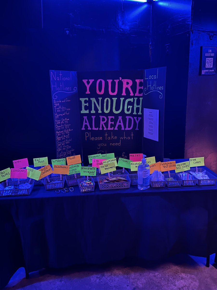 helltosell's tweet image. saw this at the as it is / bearings / cherie amour show. ngl this almost brought me to tears. i love this. so thoughtful, so loving.