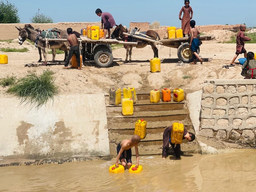 Afghanistan is vulnerable to environmental degradation. Poor waste and water management and the lack of green spaces threaten people’s health. 

Through targeted urban planning and community actions, we can protect the environment and improve people’s lives.

#Afghanistan