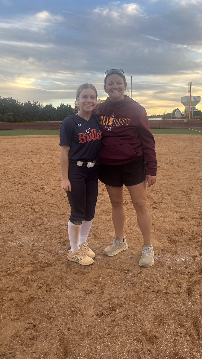 Julia Rinaldi 2027 tweet media