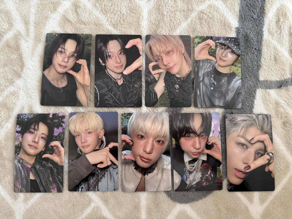 lilly123725's tweet photo. &amp;TEAM Back to Life トレカ交換
BREATH ver. GAZE ver.トレカ フォトシート Mini CD-R ver.

【譲】画像参照 リプに繋げます
KR発送weverseオフラインサイン特典
アクリルチャーム ラキドロ
EJ FUMA K JO HARUA TAKI MAKI NICHOLAS YUMA

【求】シリアル

#andTEAM交換 #andTEAM_交換 https://t.co/tpZJJEljd4