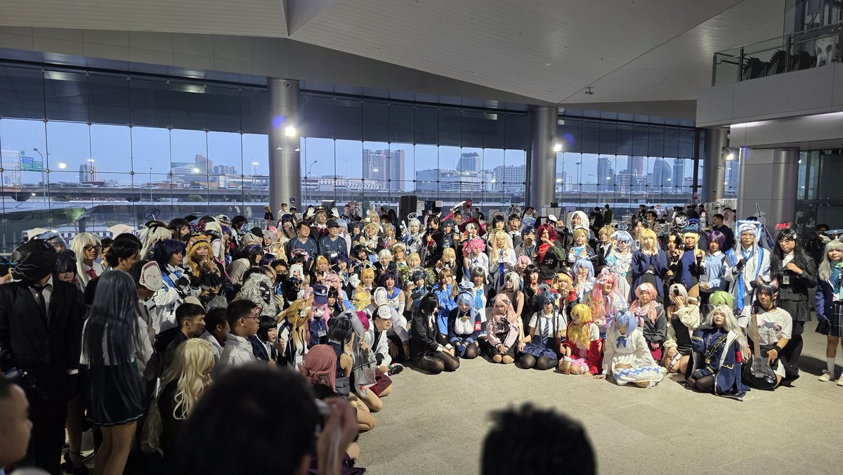 teamfiverings's tweet photo. I just came back from the Blue Archive event in Bangkok! The event was incredibly fun and exciting!
Many thanks to my friend @fah_manami thanks to her and her friend’s help, I made the best memories!
See you again!

เพิ่งกลับมาจากงาน Blue Archive ที่กรุงเทพฯ!
งานสนุกและน่าตื่นเต้นมากเลย!
ขอบคุณเพื่อนของฉัน @ มาก ๆ เพราะความช่วยเหลือจากเธอและเพื่อนของเธอ ทำให้ฉันมีความทรงจำที่ดีที่สุด!
แล้วเจอกันใหม่นะ!
#BlueArchive #SchaleFest #AddictCon #BAcommunityEventTH