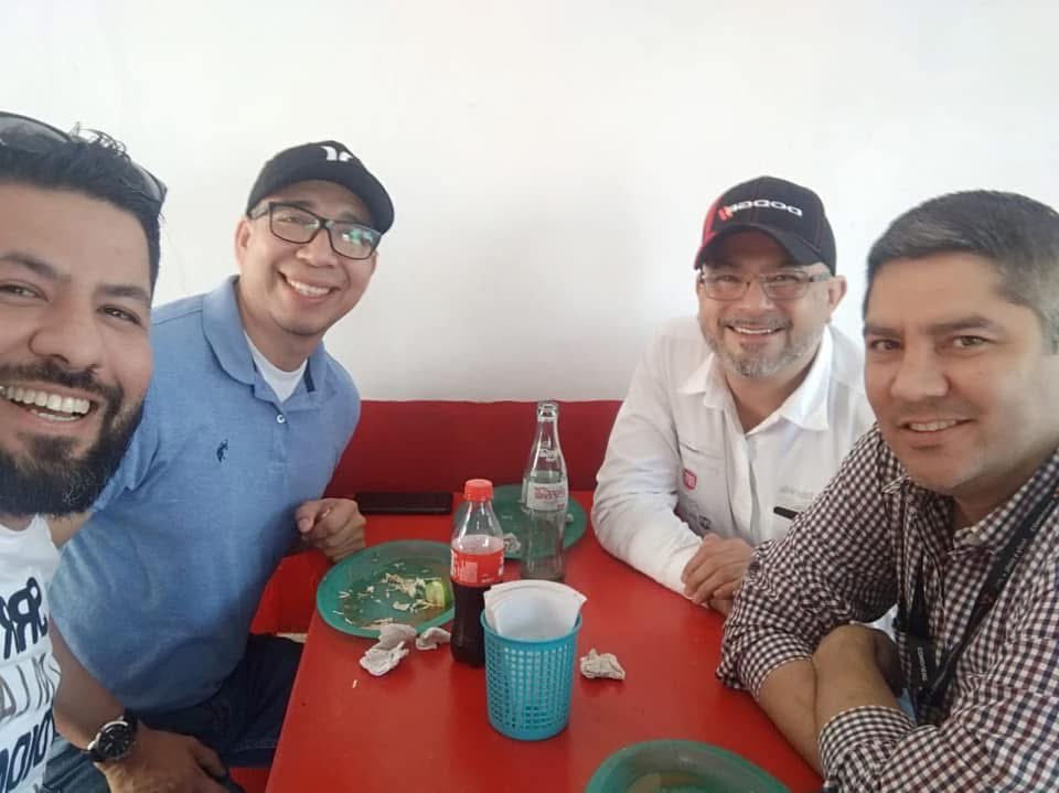 Como cuando a aquel vato lo dejaban ir a los tacos <a href="/chinito_chen13/">Chinito Interstellar 🚀</a> <a href="/el_sabriton/">Sabriton</a> <a href="/ulisespena/">Ulises Peña</a>