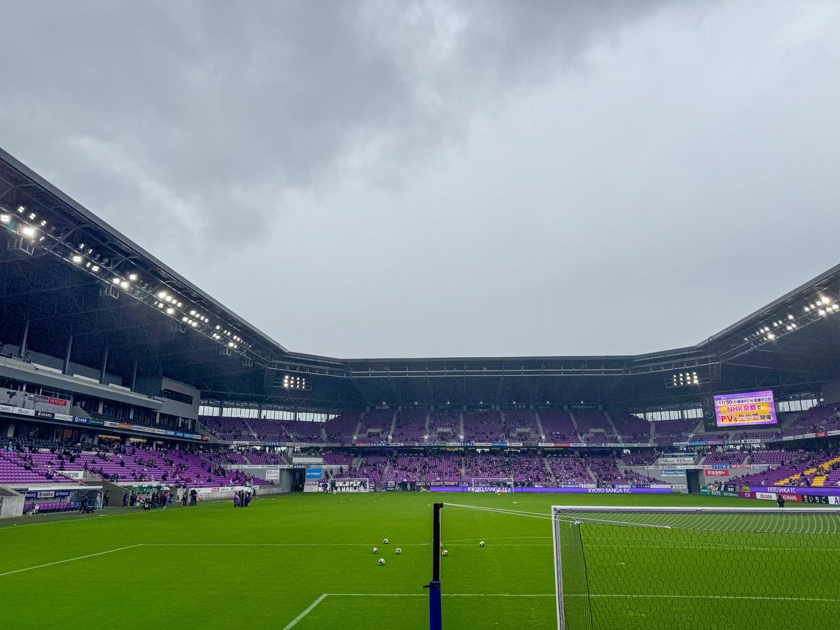31043104's tweet photo. ☔️ https://t.co/MrIskgEtLp