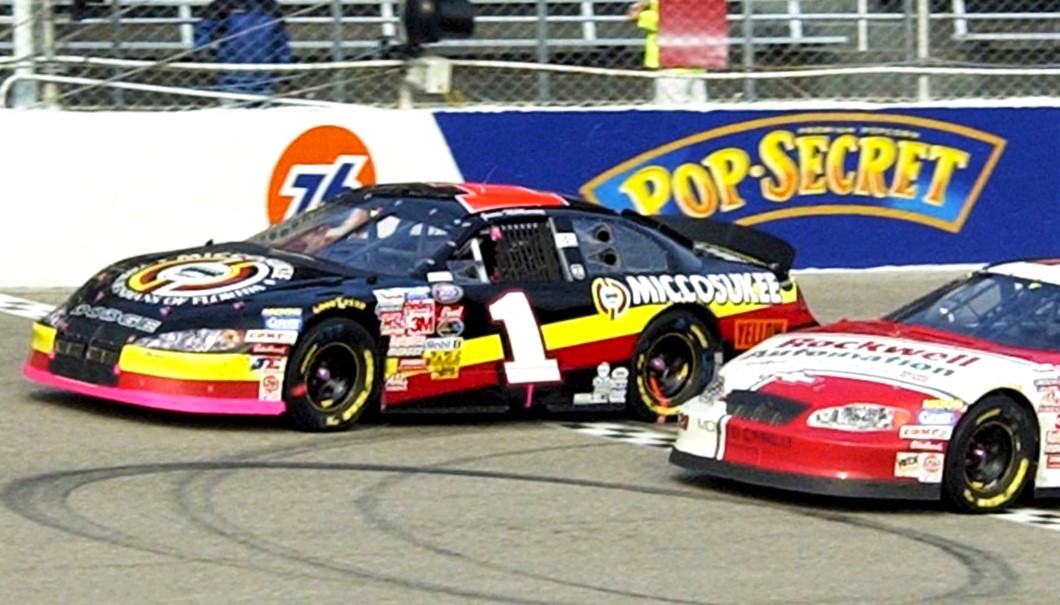 LegendsNascar's tweet photo. Jamie McMurray won the 2003 Target House 200 at Rockingham 22 years ago today. π
#JamieMac won the final four Busch (@NASCAR_Xfinity) series races at Rockingham.
#TheRock π https://t.co/qHZJ4cWMGv