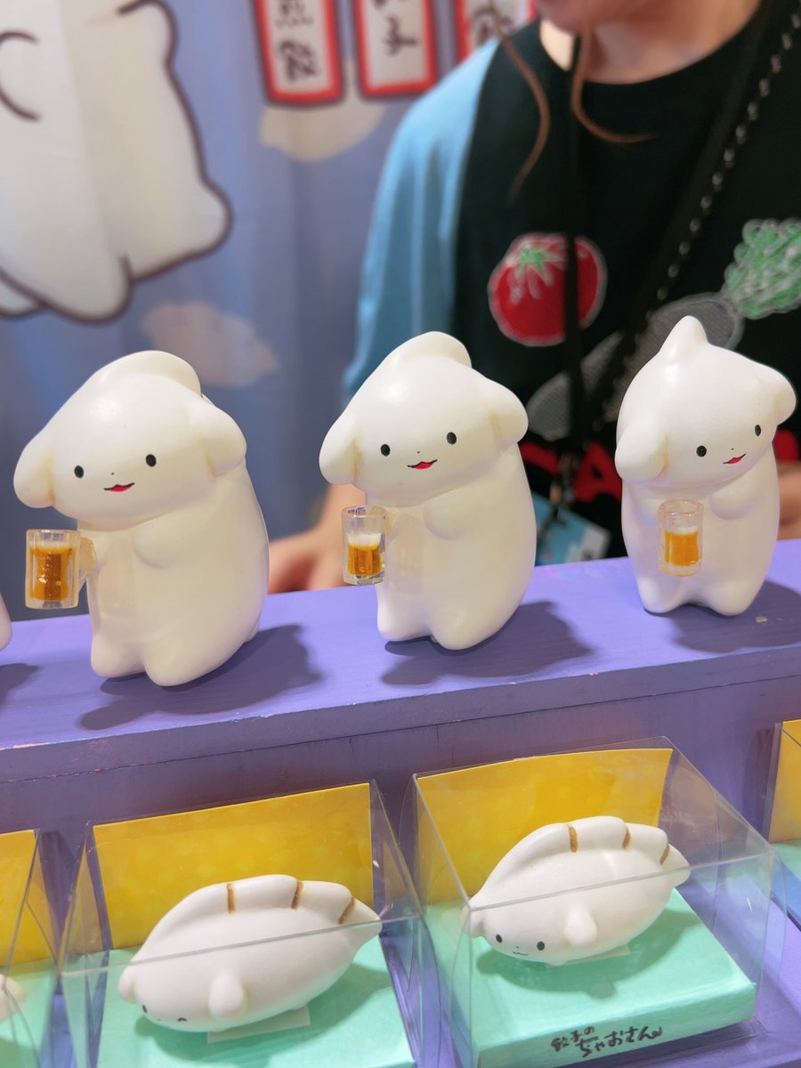 🧡中文在下方💛
#pinkoidesignfest 3日目‼️
とうとう最終日になってしまいました😭
最後まで楽しんでもらえるようがんばります✨
「I-115」までぜひお越しください💓
お隣のかわいい餃子屋さん <a href="/gyozaciao/">餃子のちゃおさん🥟DF両日【F95.96】</a> と一緒にお待ちしています🥟💕

#pinkoidesignfest 第三天‼️
終於來到最後一天了😭