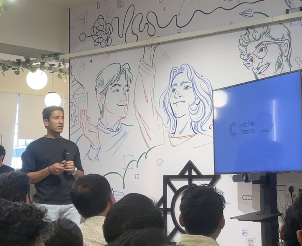 whynesspower's tweet image. Indian builders are CRACKED! 🔥

@southpkcommons hosted minus one to moonshots, around 12 teams pitched their ideas to the jury including @adityaag

Here are some of the coolest ideas from the event