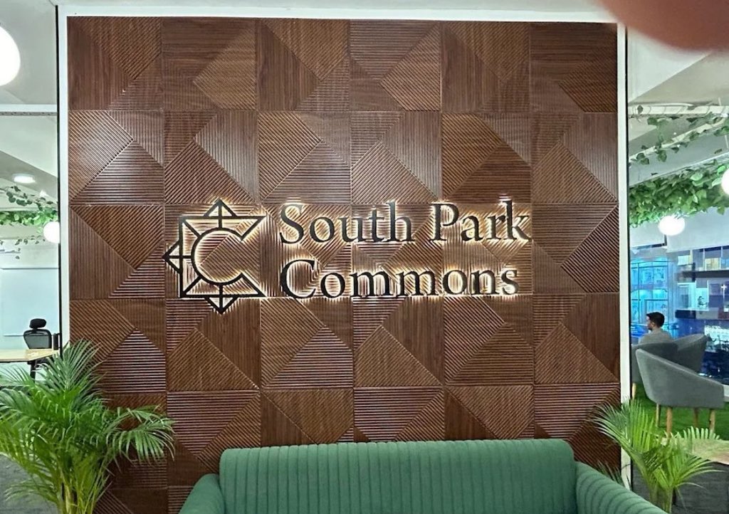 whynesspower's tweet image. Indian builders are CRACKED! 🔥

@southpkcommons hosted minus one to moonshots, around 12 teams pitched their ideas to the jury including @adityaag

Here are some of the coolest ideas from the event