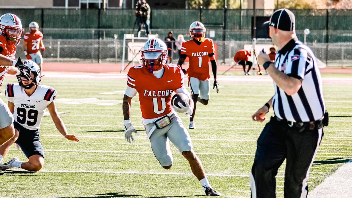 FriendsFalcons's tweet image. No. 4 Football Falcons capture second straight KCAC Division title with 66-7 victory over Sterling
tinyurl.com/3r7374e9