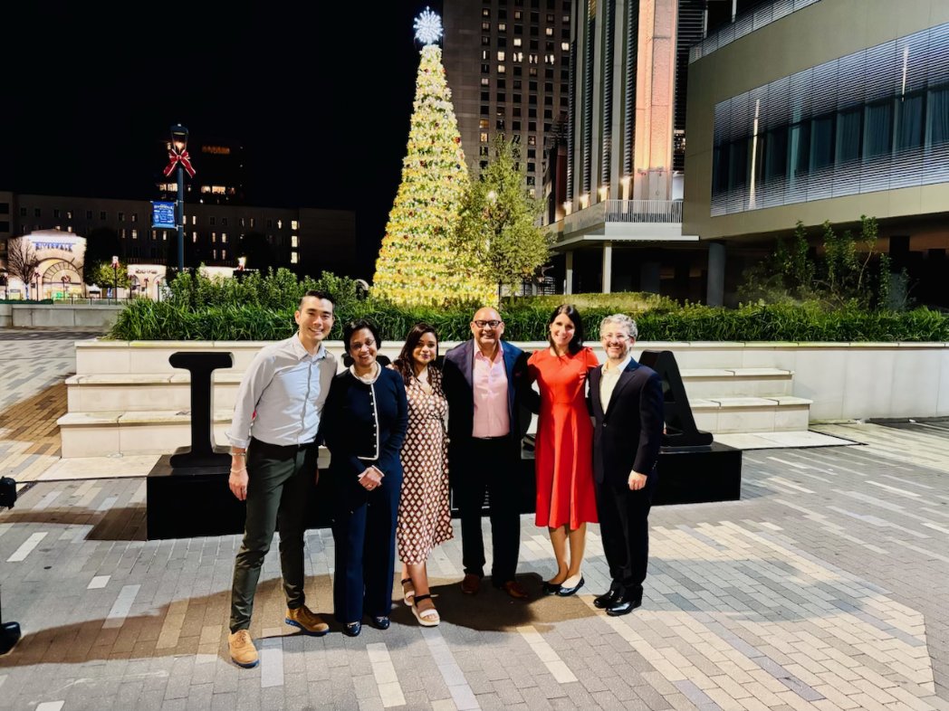 Beautiful night views of NOLA. ♥️ <a href="/AHAScience/">AHA Science</a> #AHA25 #cardioonc