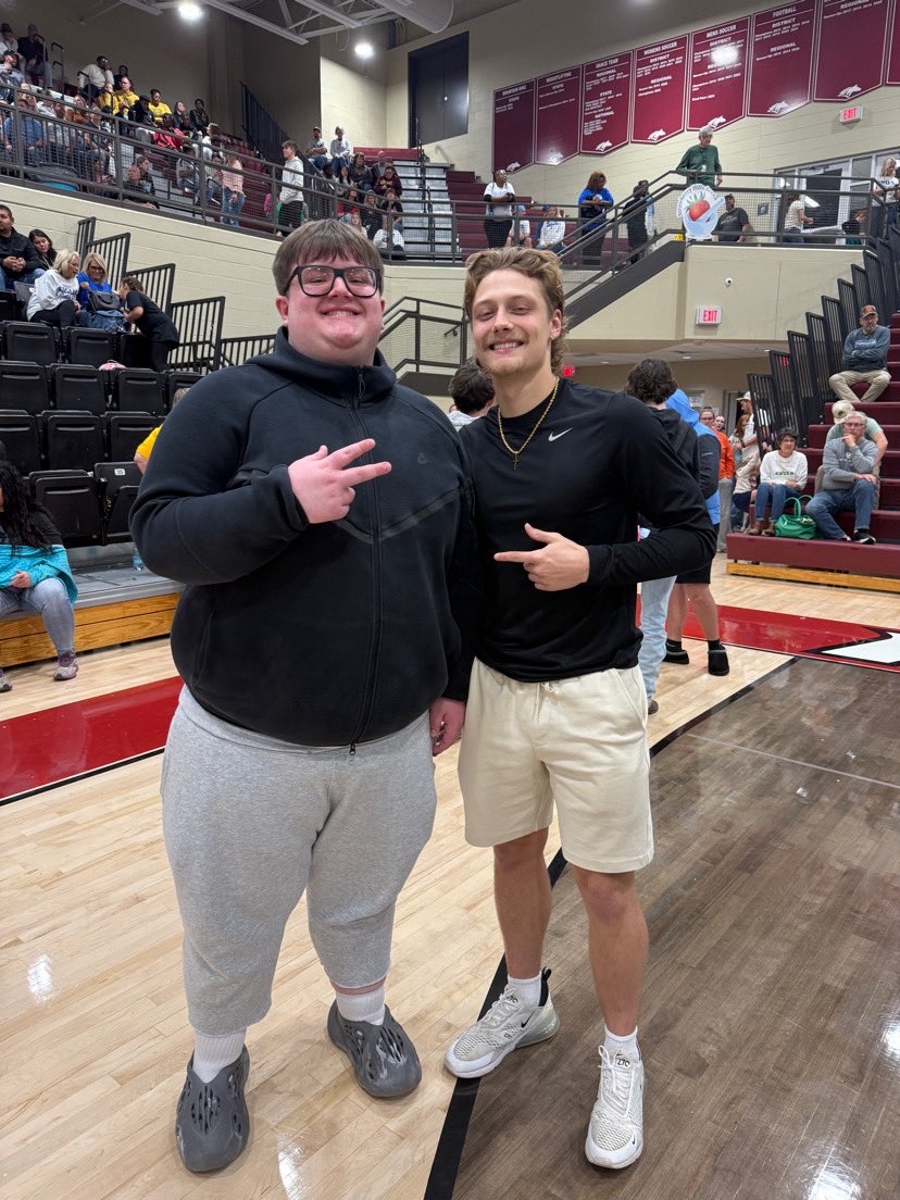 Joseph Decker tweet media