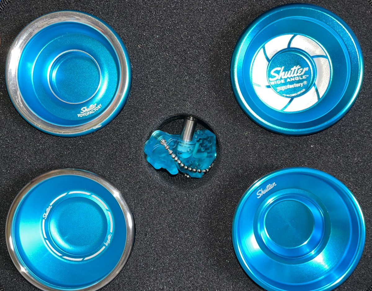 shutter_krownst's tweet image. #シャッター系
#gentrystein
#ヨーヨーバッグ

 アクアボディに、シルバーリムまたはシルバーポリッシュ仕上げのシャッターで、4個バッグでp📷qω•,,´)ﾊﾟｼｬ✧

以前も載せてましたが、左上がプロジェクトシャッターXのプラハ版から、2014世界チャンピオン版に変えました。