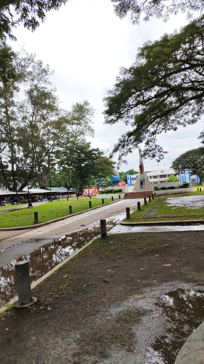 rod_1995's tweet photo. at kapatagan plaza, naghuwat kos inyo dnhi mga palautog. Aha naman mo? 

#allterlanao  #lanaoalter  #AlterIligan #altertubod https://t.co/dEtUftAfbg