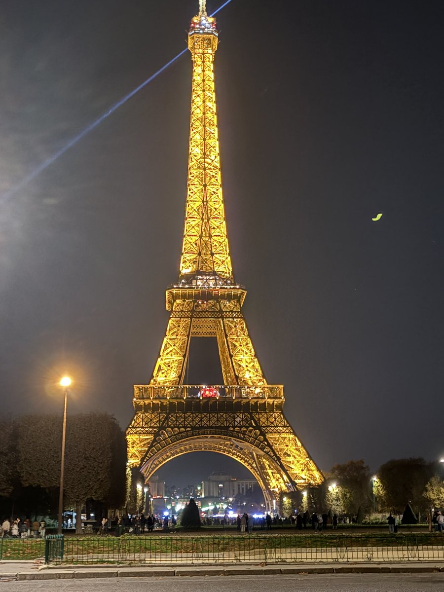 2025.11.08 #フランス🇫🇷 #エッフェル塔 #パリ