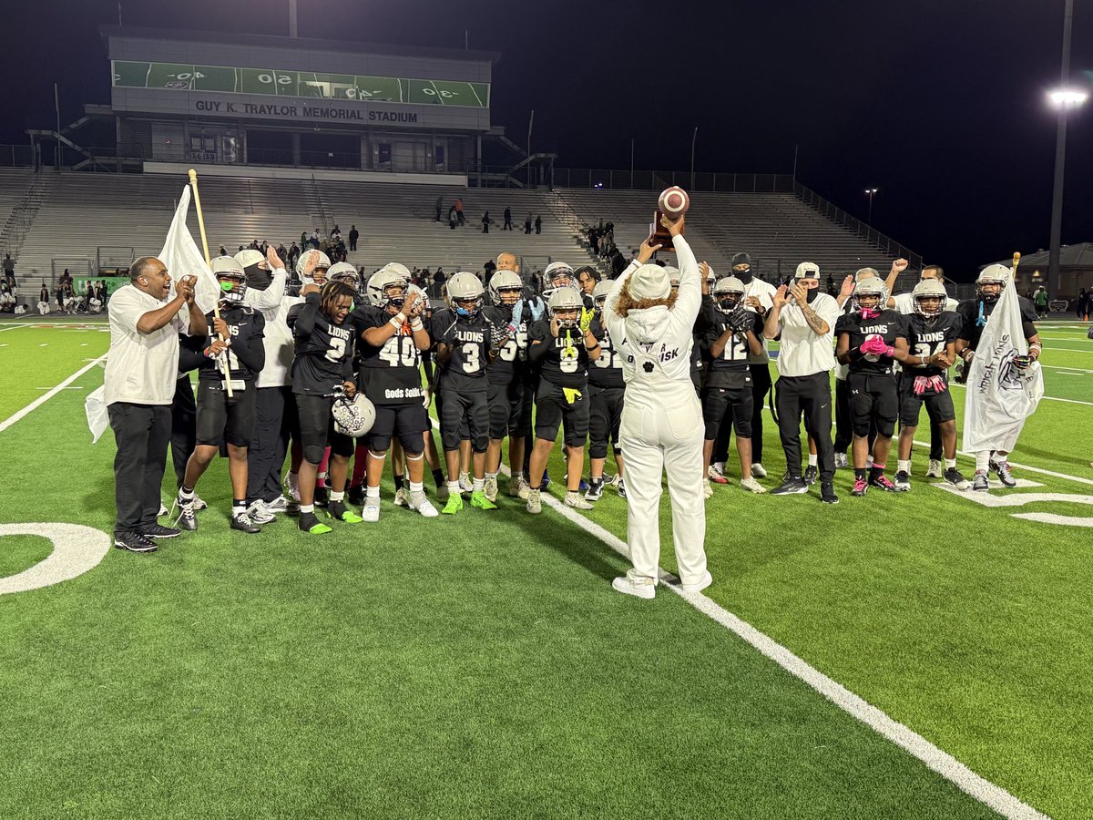 Coach Pick / OL tweet media