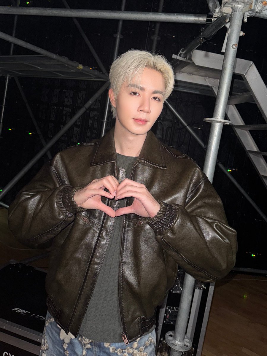 ZeeNuNew.International (𝙎𝙡𝙤𝙬) on X