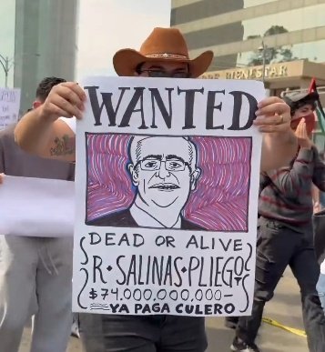 FreddyOliviery's tweet photo. La mejor foto de la marcha Z del día de hoy 😬😆 https://t.co/tZGZTJOedL