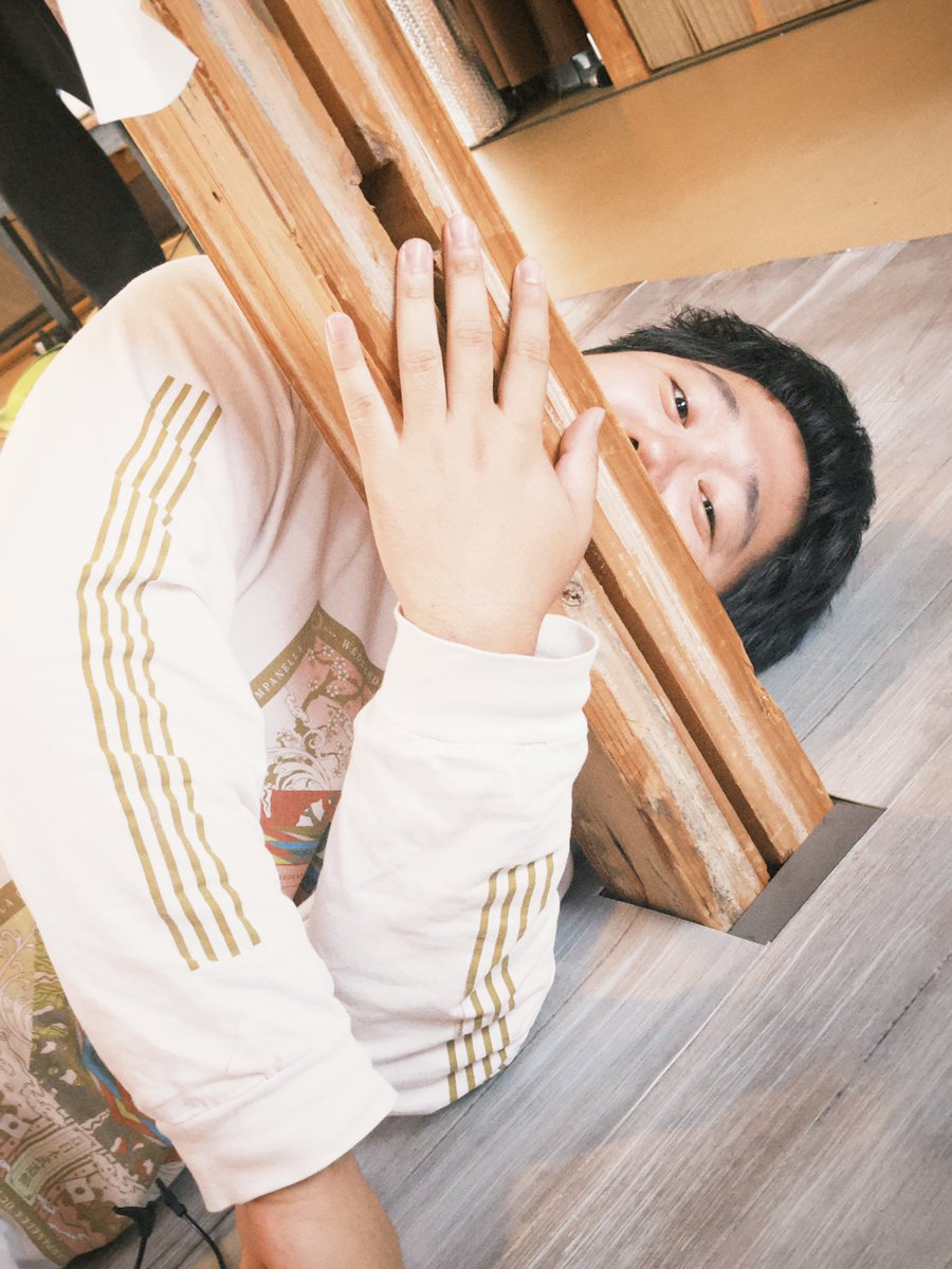 マミアナ昨日から小屋入りしております！
どんどんお部屋が出来上がっていて、楽しさと緊張が増してます…！

全ステージ満席とのこと🙇
ありがとうございます🙇

こんなに早くからおぐセンターで
お稽古や小屋入りができることに感謝です。
残りの時間でよりパワーアップできるように頑張ります💪