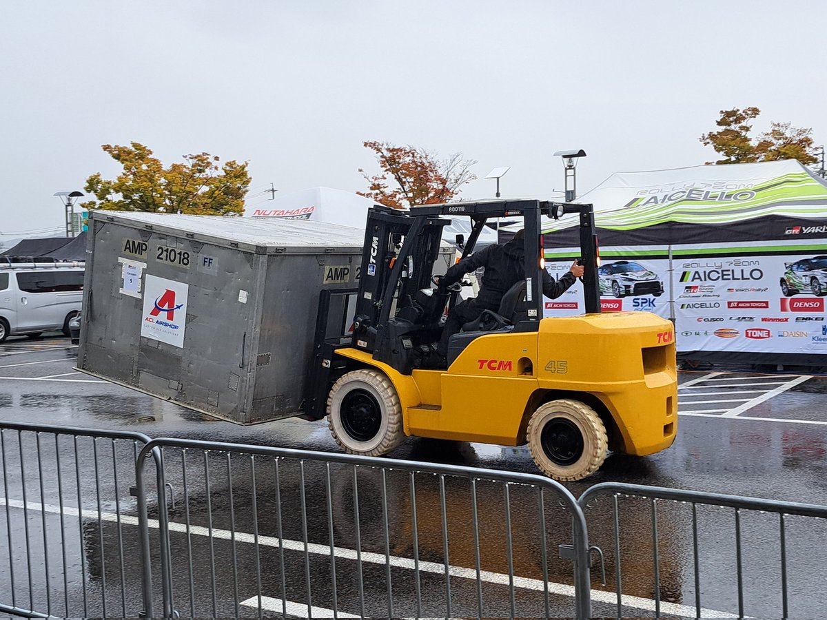 つむじ曲がり on X