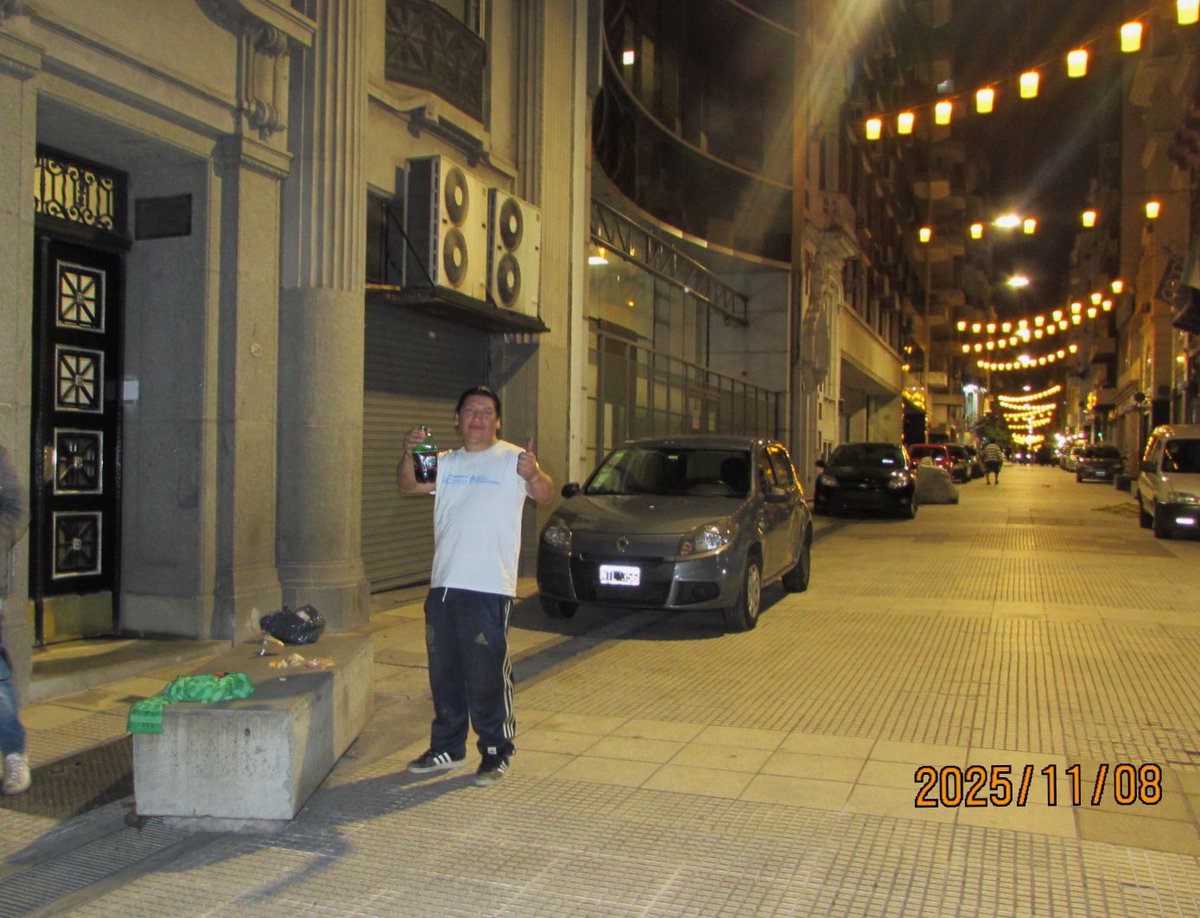 saque la cámara y un fisura me pidió una foto