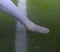 rdbellman's tweet photo. @primexmpls @barstoolsports Heel matters, but still not an issue here. https://t.co/C7Ptu1nmWc
