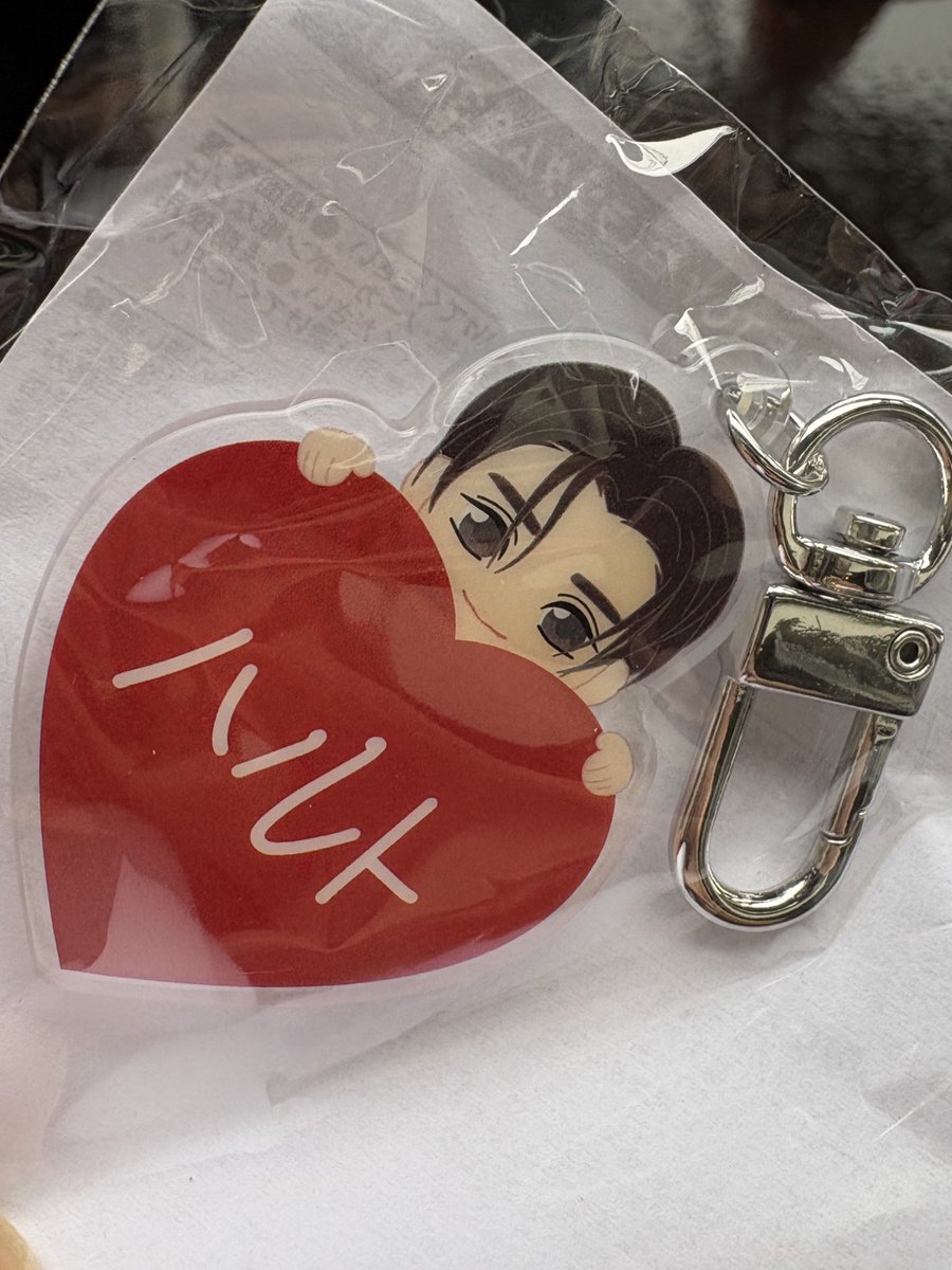 ty44v's tweet photo. TREASURE ガチャ 交換 アクリルキーホルダー

譲 ハルト

求 ドヨン 同種

本日手渡し優先です。
お気軽にお声かけください🙇‍♂️ https://t.co/wMEVQAszR3