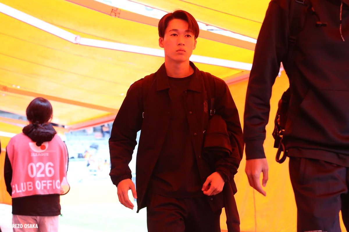 Puma セレッソ大阪♡長袖ピステ　イエロー セレッソ大阪オフィシャル on X