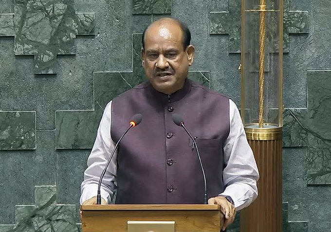 DDNewsGujarati's tweet image. લોકસભાના અધ્યક્ષ @ombirlakota કોહિમામાં કોમનવેલ્થ પાર્લામેન્ટરી એસોસિએશન ઇન્ડિયા રિજન ઝોન III ના 22મા વાર્ષિક સંમેલનનું ઉદ્ઘાટન કરશે

#OmBirla #LokSabhaSpeaker #CPAIndia #Nagaland #Kohima