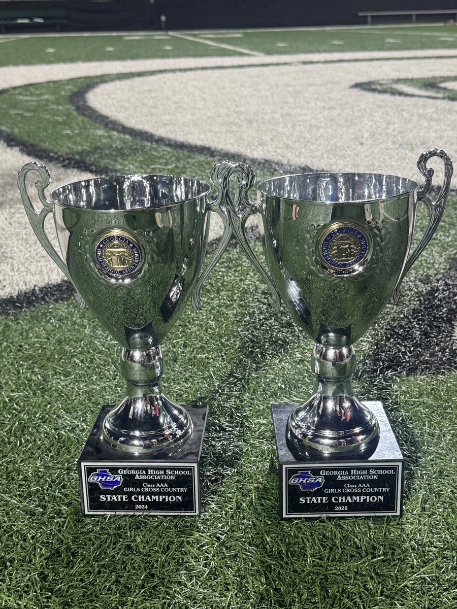 North Hall XC tweet media