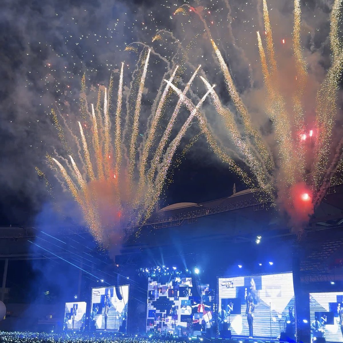 원했지만 생각지도 못한 앵콜콘
오직 아미만을 생각해서 열어줬을걸 알기에
너의 그 큰마음이 많이 고마워
김석진 사랑해💗

#행복했다_앙콘_수고했어_김석진
#김석진의_도전은_계속됩니다_쭈욱
#RUNSEOKJIN_epTOUR_ENCORE
#Jin_TOUR_ENCORE