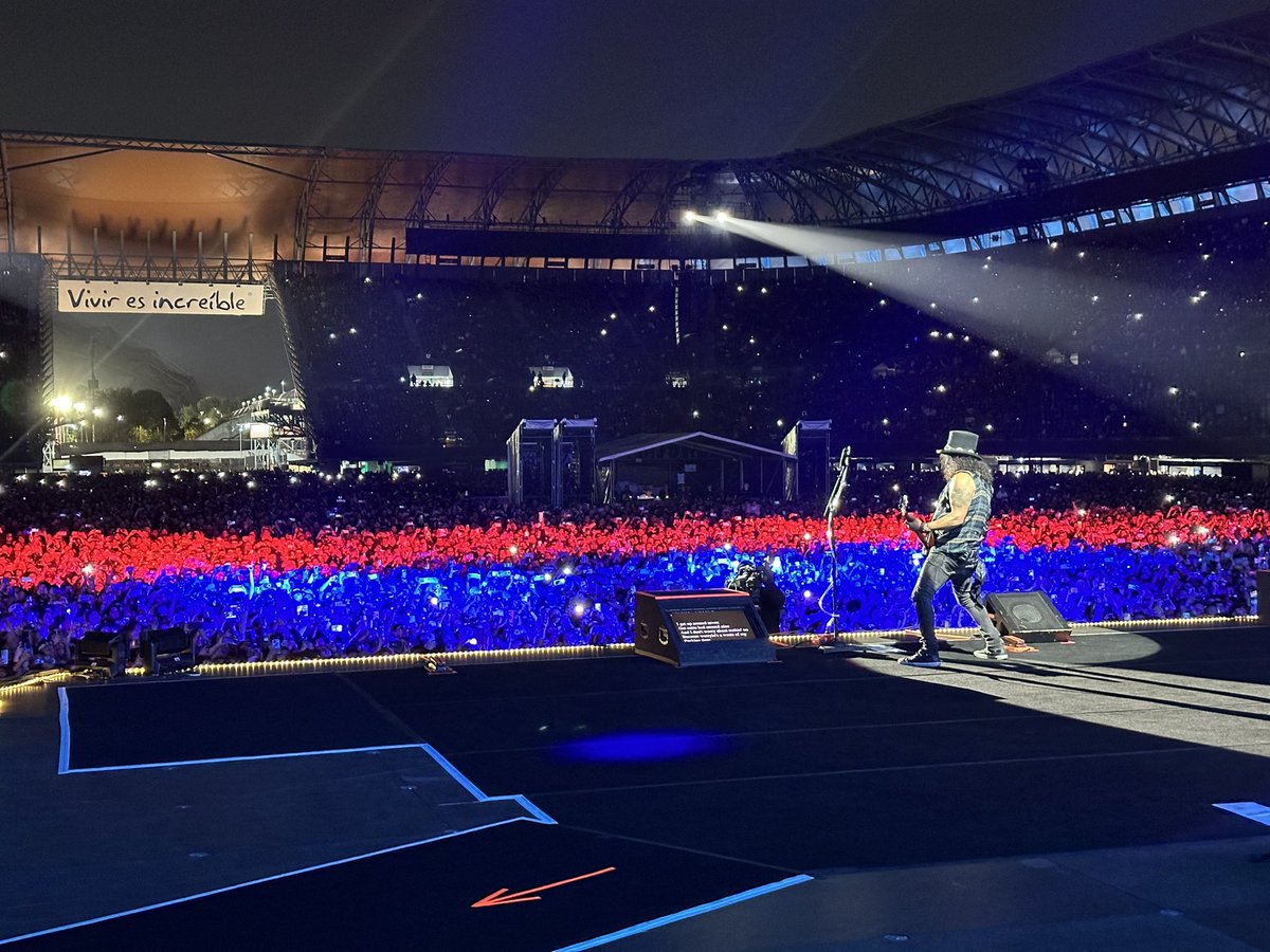 deljamesgang's tweet image. Rock action Mexico City!!