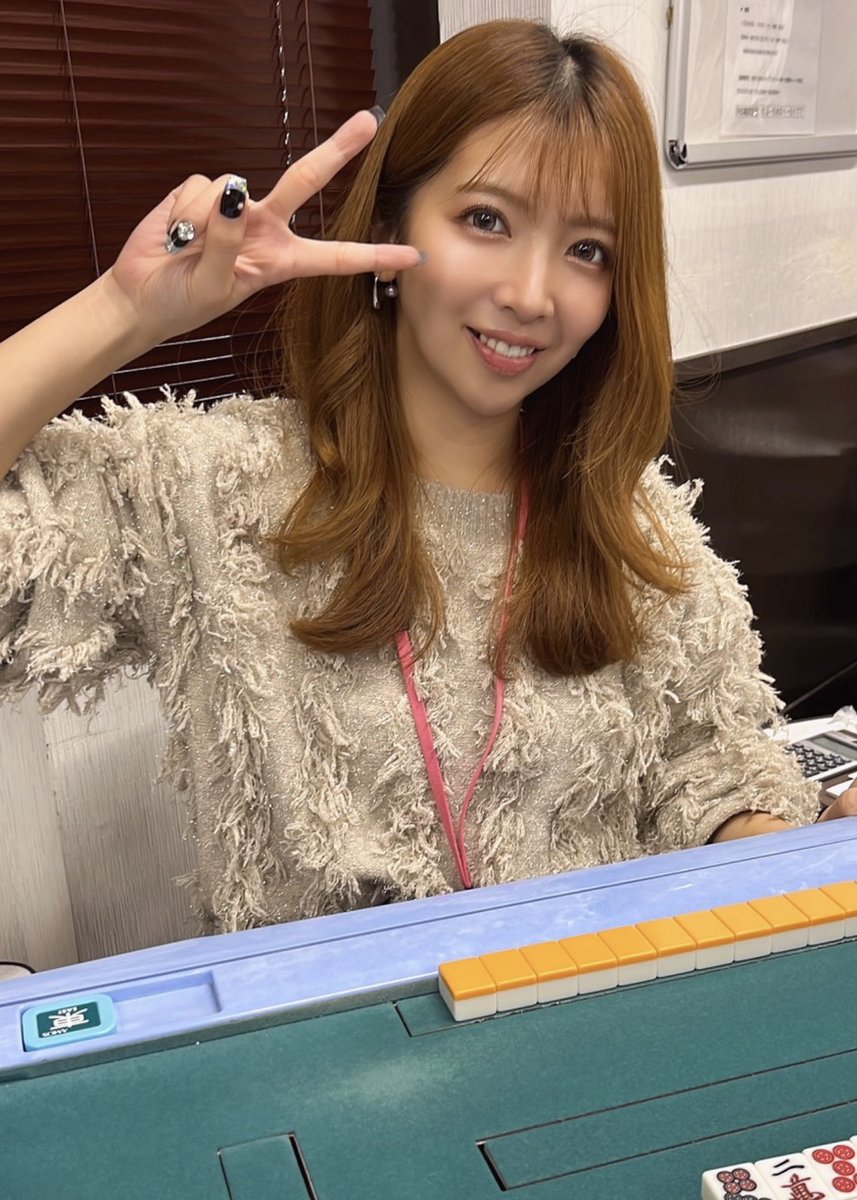 strawberry_cup9's tweet image. お陰様で欠員も無く大会が始まりました😊
４人のゲストたちも参加者さまと一緒に盛り上げつつ麻雀を楽しんでいます😃