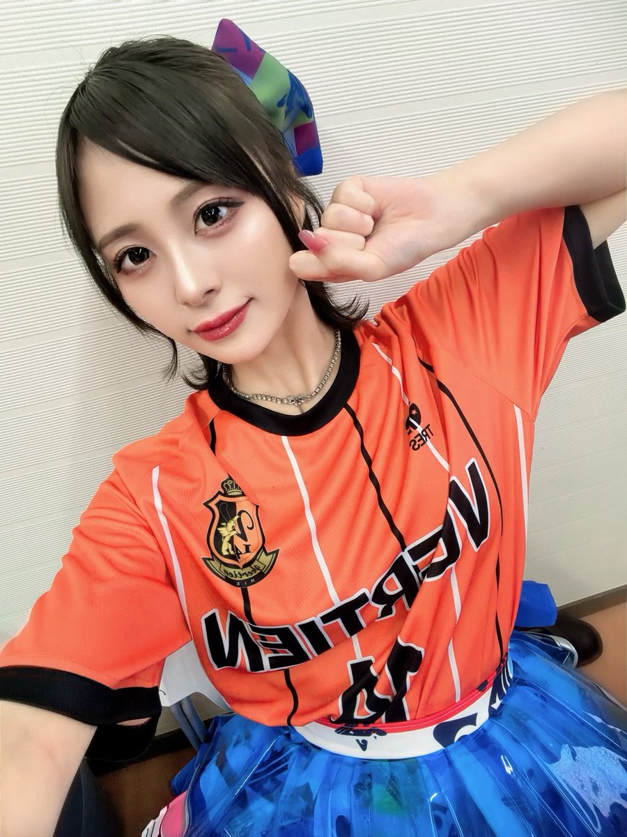 しおりちゃん♡ しおりちゃん（JS2）リク撮😊😊 #しおり #長崎超絶美少女隊 @Mami110597