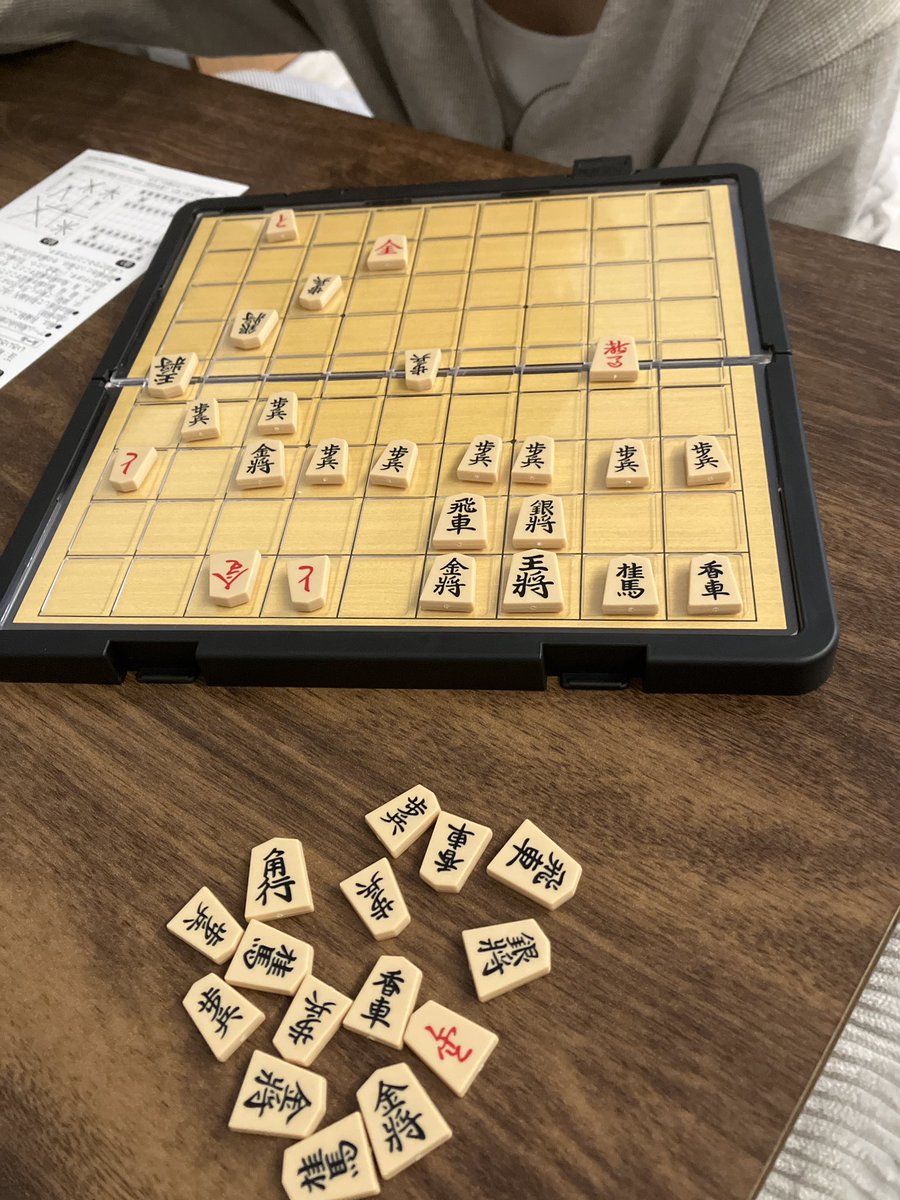 sober_1030's tweet photo. ゆうちゃん
将棋で、これとかこれで負けたのに何度も「またやろ！」って言える精神力つよ笑 https://t.co/10WSY6OUTJ