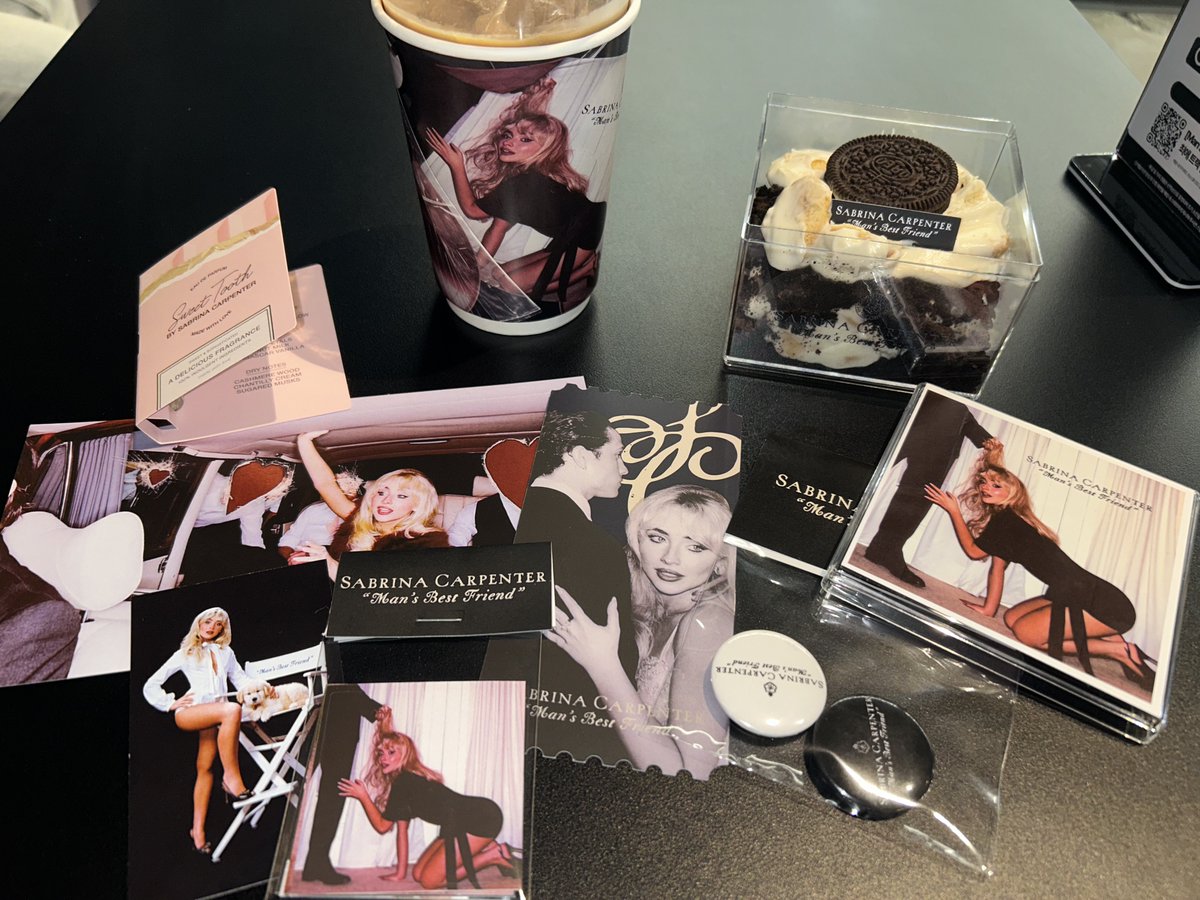 spacesabrinaxx's tweet image. sabrina official cafe in seongsu, seoul🐶
they’ll give you some free stuffs and also you can do gacha for free if you complete theee missions!!! loved the atmosphere!!! worth to come🤍🐾

@SabrinaAnnLynn 
@TeamSabrina