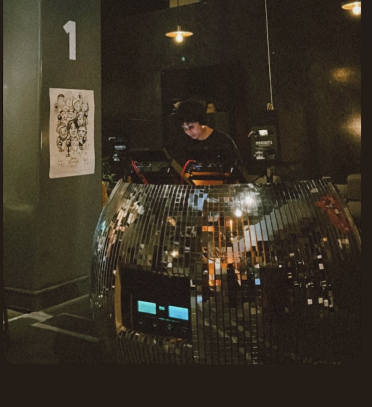 Lullatone tweet media