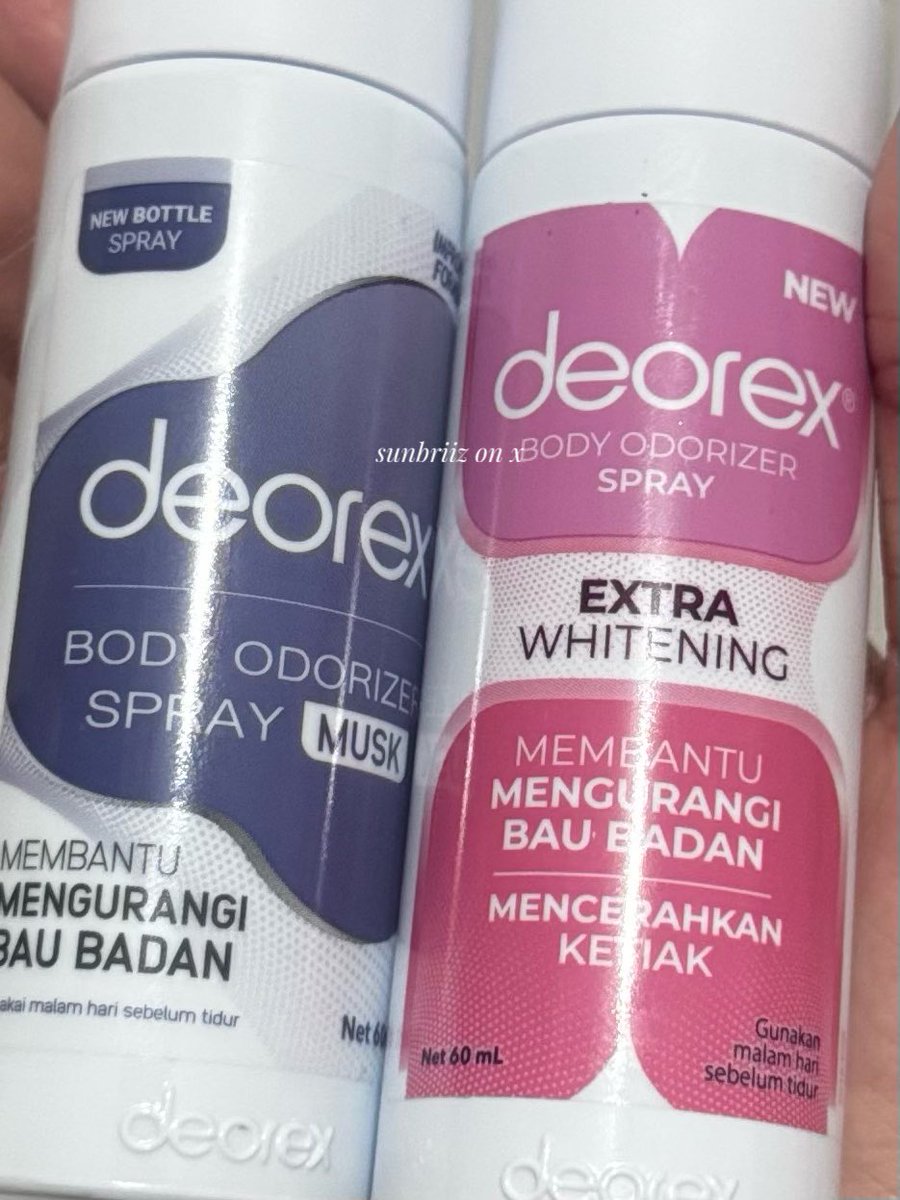 sunbriiz's tweet photo. Lagi rame, bingung pilih varian Deorex yg mana. Fungsi sama, beda di wangi

💖 Pink - fresh floral fruity + whitening
💜 Ungu - powdery, + cooling sensation

Kalo aku sih team #PowderySoft 💜 Apalagi kalo cuacanya lagi panas☀️ kalian team mana nih?🤭

💜 https://t.co/afw7JOKC12 https://t.co/ruwiDsidJw